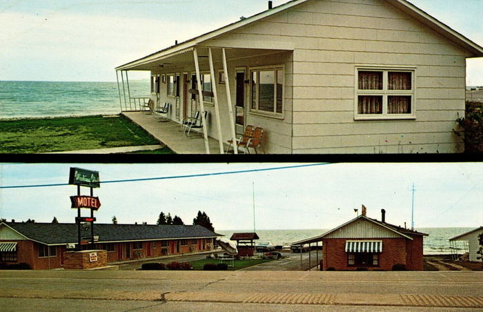 Bayview Motel (Wishing Well Motel) - Vintage Postcard (newer photo)